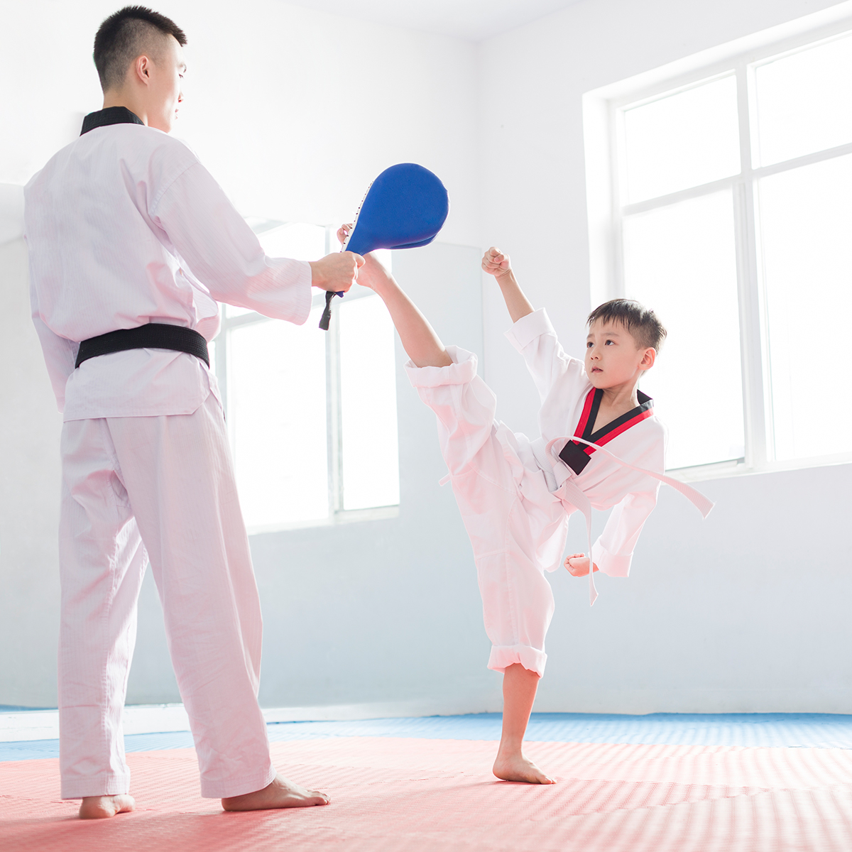 Boxer s vyraženým zubem