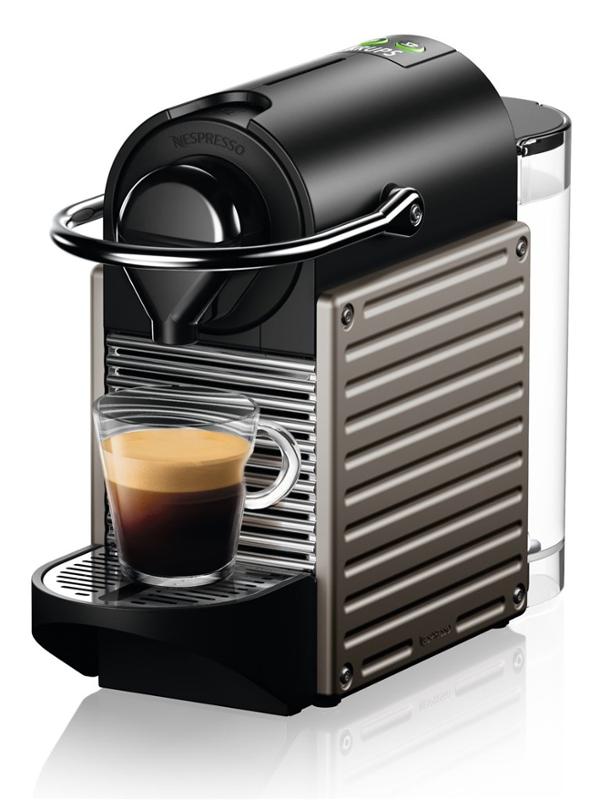 Kapslový kávovar Espresso Krups Nespresso Pixie Titan XN304T10 / černá / ZÁNOVNÍ