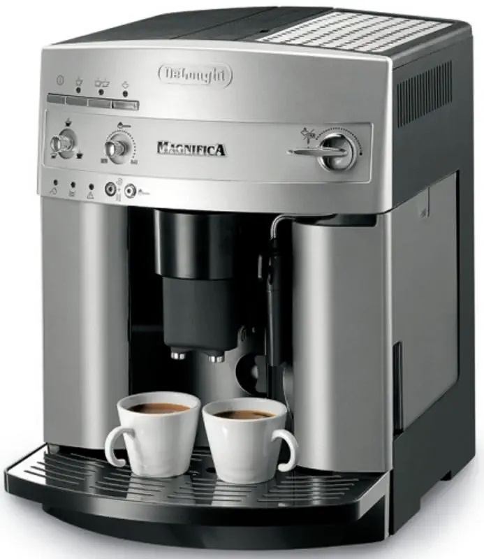 Automatický kávovar De'Longhi Magnifica ESAM 3200.S / 1450 W / 1,8 l / 15 bar / stříbrná / ZÁNOVNÍ