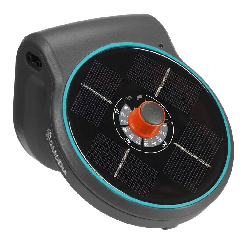 Solární zavlažovací sada Gardena Aqua Bloom / objem 10,5 l / až pro 20 rostlin Varianta: ivi1