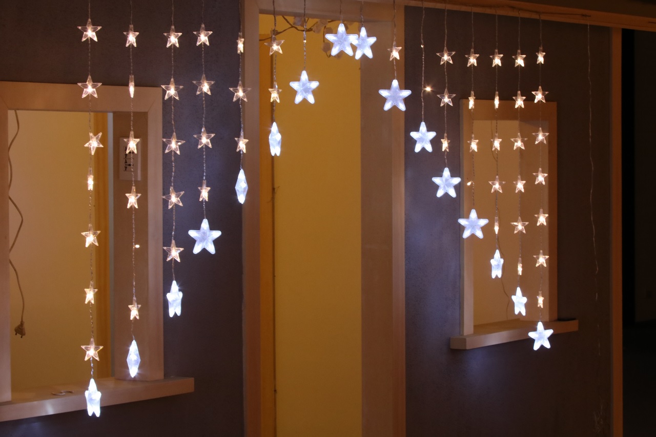 Světelný LED závěs Tarrington House / 136 LED / 250 x 120 cm / venkovní i vnitřní / studená a teplá bílá Varianta: ivi0