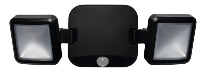 Venkovní LED svítidlo se senzorem LEDVANCE (Battery LED Spotlight) / 480 lm / 4000 K / studená bílá / IP54 / černá Varianta: ivi1