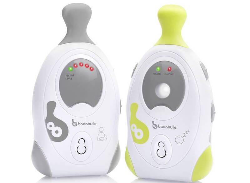 Dětská elektronická chůva Badabulle Baby Online 300 m+ / dosah 300 m / 2 alarmy / noční světlo / bílá / zelená / šedá Varianta: ivi1