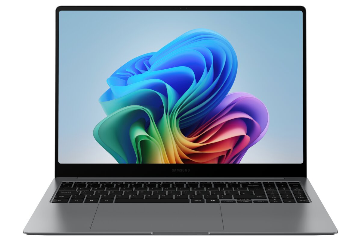 Notebook Samsung Galaxy Book5 Pro (NP960XHA-KG1DE) / 16GB/512GB/ 16" (40,6 cm) / Intel Core Ultra 7 / Moonstone Gray Varianta: ivi1