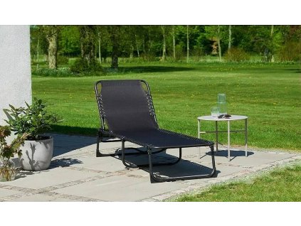 Záhradné ležadlo / 61 x 190 cm / čierne
