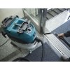 Viacúčelový vysávač Makita VC4210MX / 42l / 1200W / biely/modrý