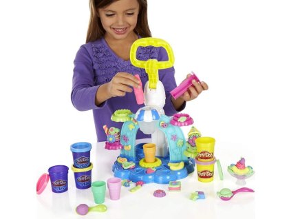 Hasbro Play-Doh Továrna na zmrzlinu B0306