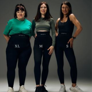 Jedny legíny – tři různé postavy.✨ Na fotce vidíte naše masážní legíny iRFi v akci: 👩‍🦰 Velikost S 👩 Velikost M 👩🏾...