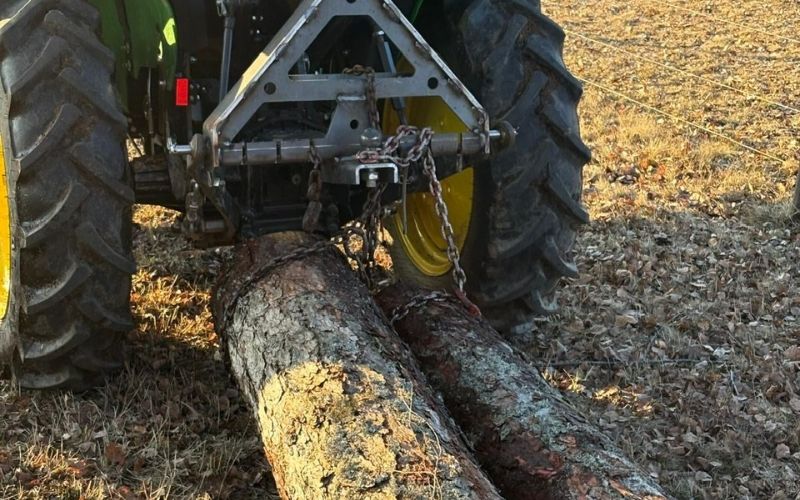 Výklopná lopata za traktor a jej použitie