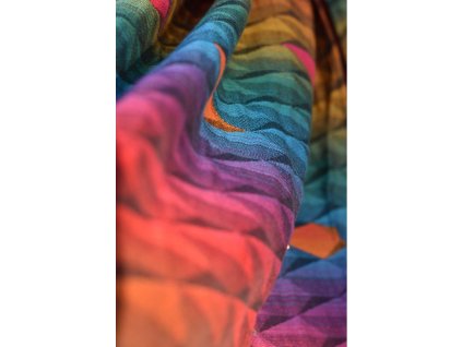 yaro kite trinity red green blue double rainbow (7)