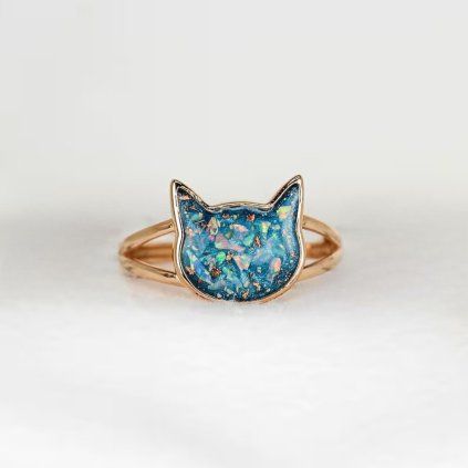 Pamětní stříbrný prsten KOČKA