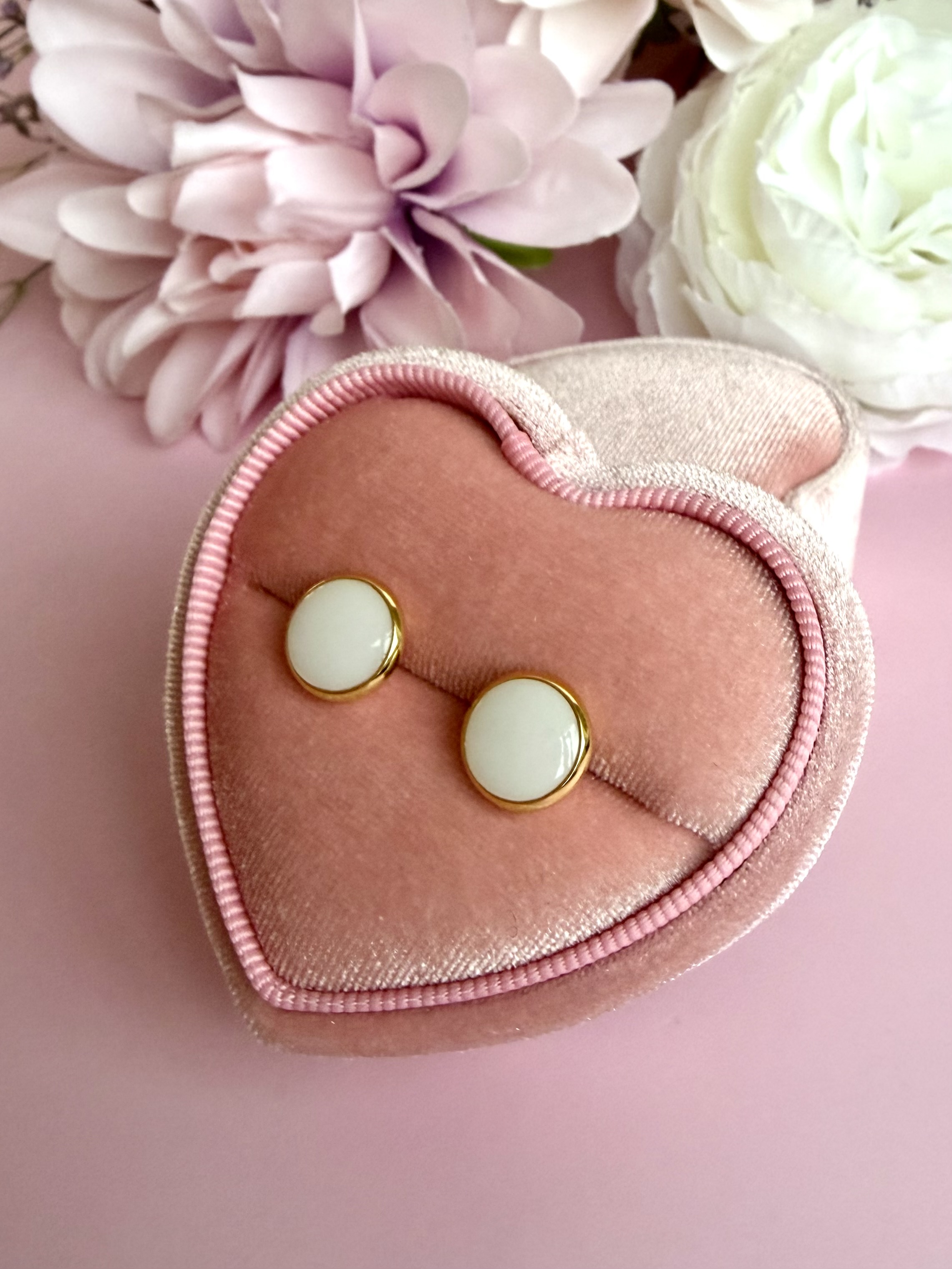 Iskay Stříbrné náušnice ROUND CURVE 3MM, 4MM, 5MM, 6MM, 7MM, 8MM, 9MM, 10MM Obsah: Pouze MM, Povrchová úprava: Stříbro Ag 925/1000, Velikost kamínku:…