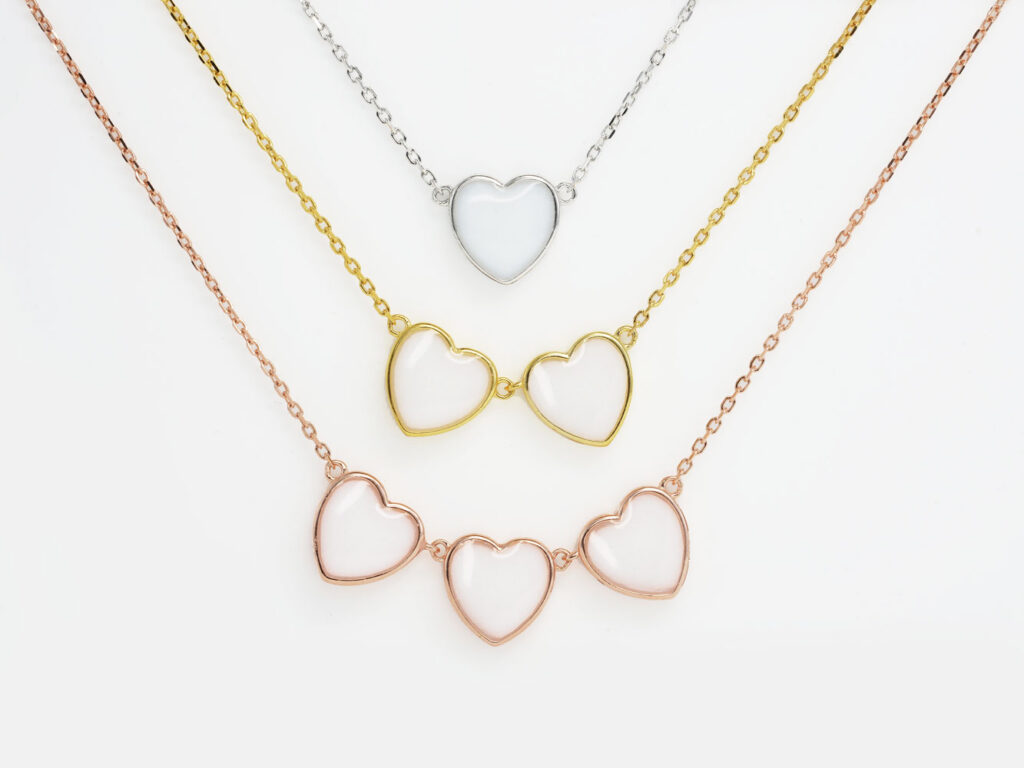 Iskay Pamětní stříbrný náhrdelník SRDCE Obsah: Pouze Popel, Povrchová úprava: Pozlacené stříbro žlutým zlatem, Design: Jedno srdce