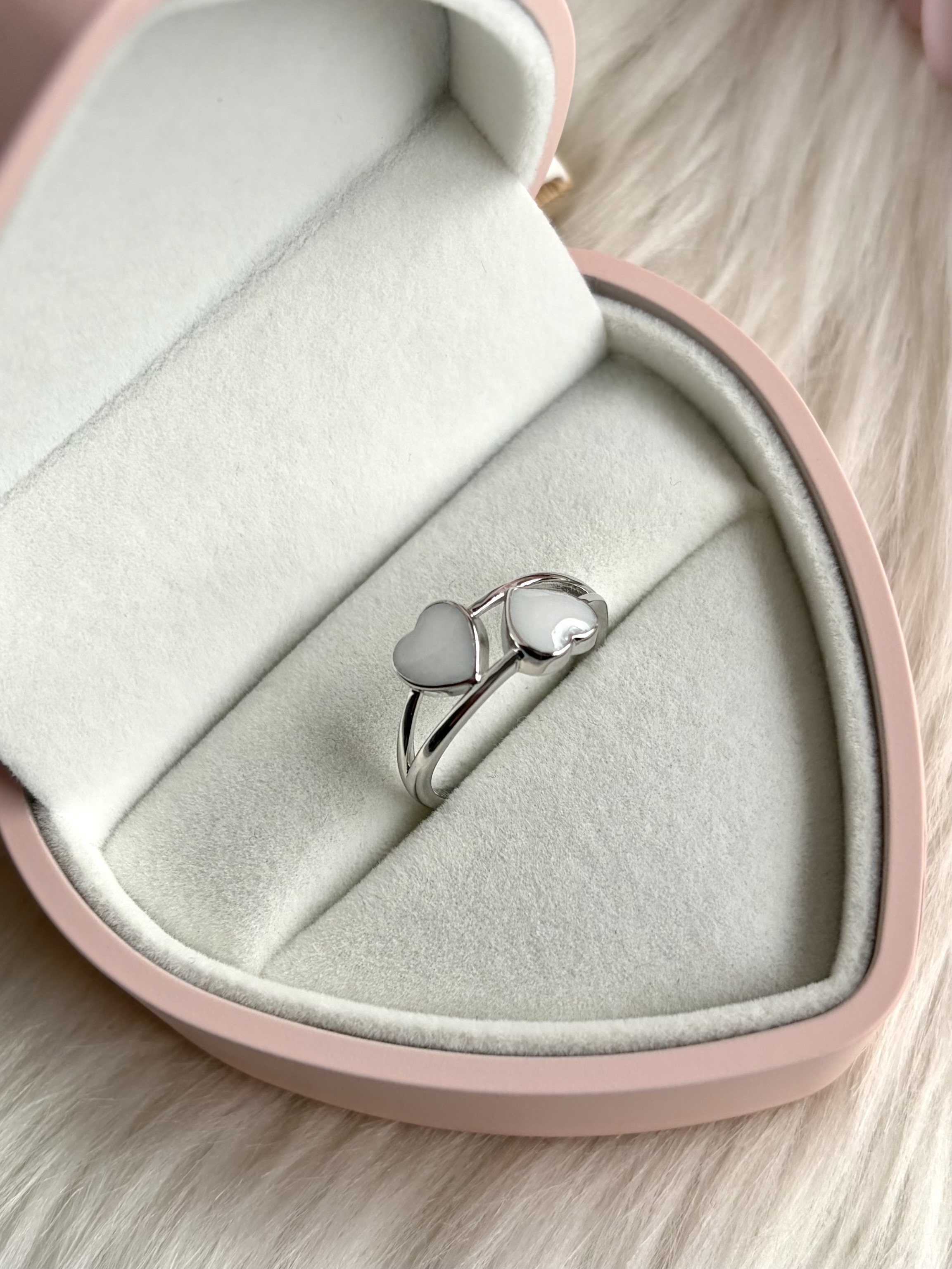 Iskay Pietní stříbrný prstýnek TOGETHER ALWAYS Velikost: 6 (EU: 51-53), Obsah: Pouze Vlasy, Povrchová úprava: Pozlacené stříbro bílým zlatem