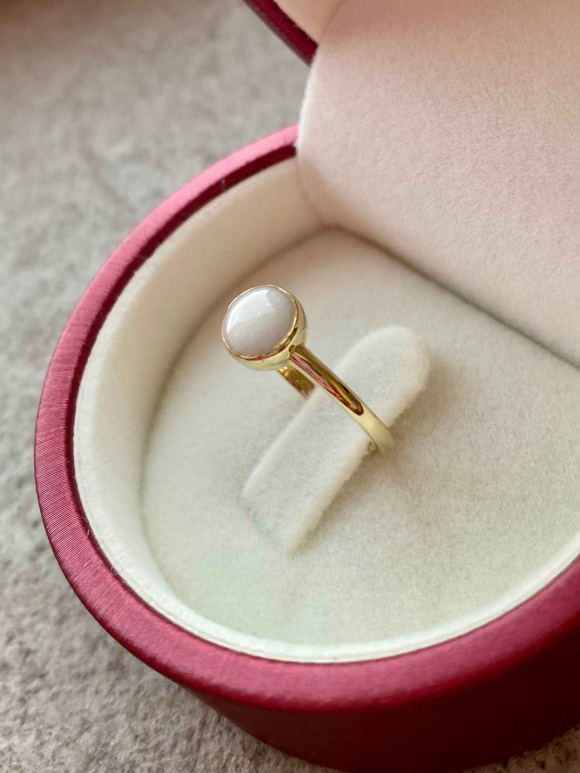 Iskay Pietní zlatý prstýnek MINI KRUH 6MM Velikost: 5 (EU: 49-50), Obsah: Pouze Srst, Povrchová úprava: Žluté zlato