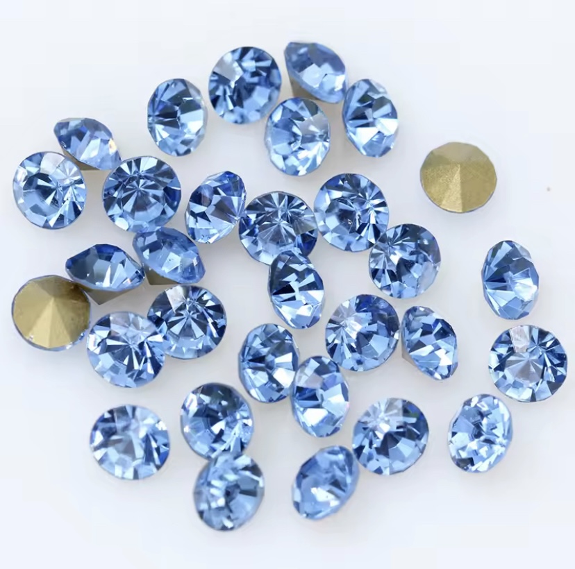 Kubické Zirkony barevné Barevná varianta: It sapphire