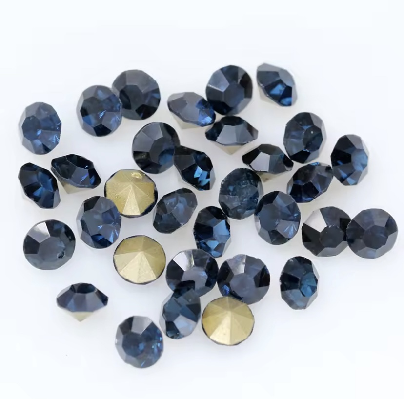 Kubické Zirkony barevné Barevná varianta: Montana