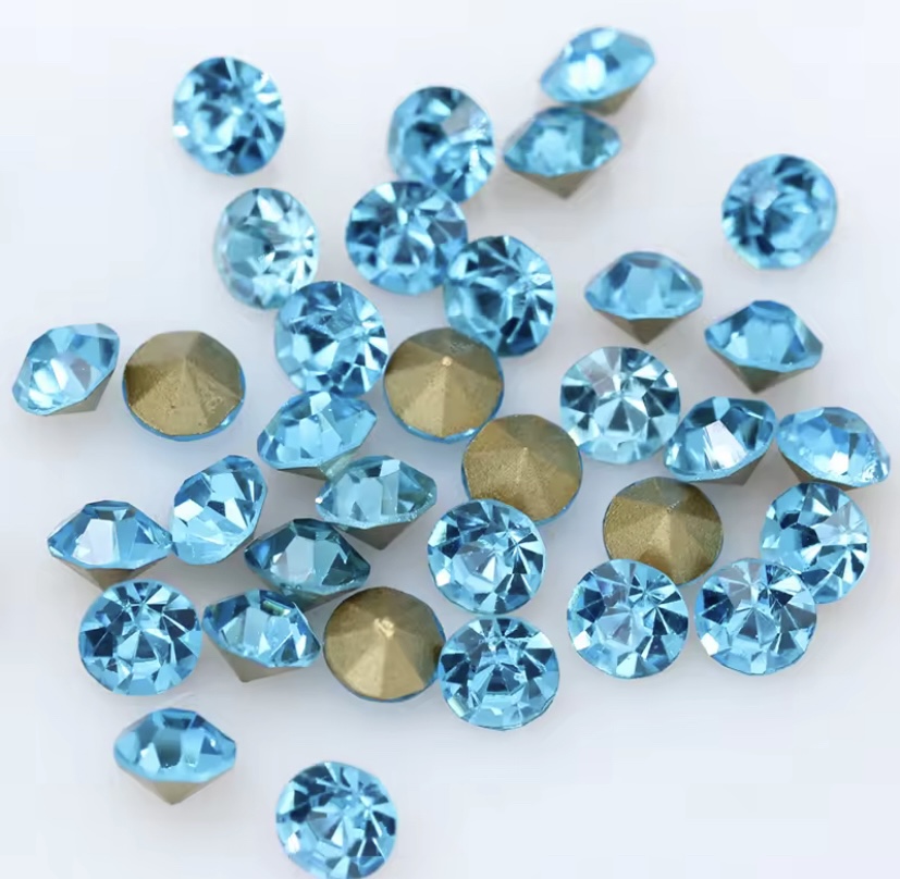 Kubické Zirkony barevné Barevná varianta: Blue lake