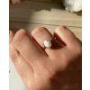 Pamětní zlatý prsten SOFIA 6x8 mm