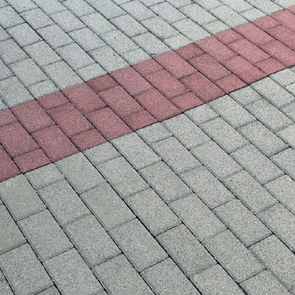 Impregnace zámkové dlažby zvýší cenu domu při prodeji