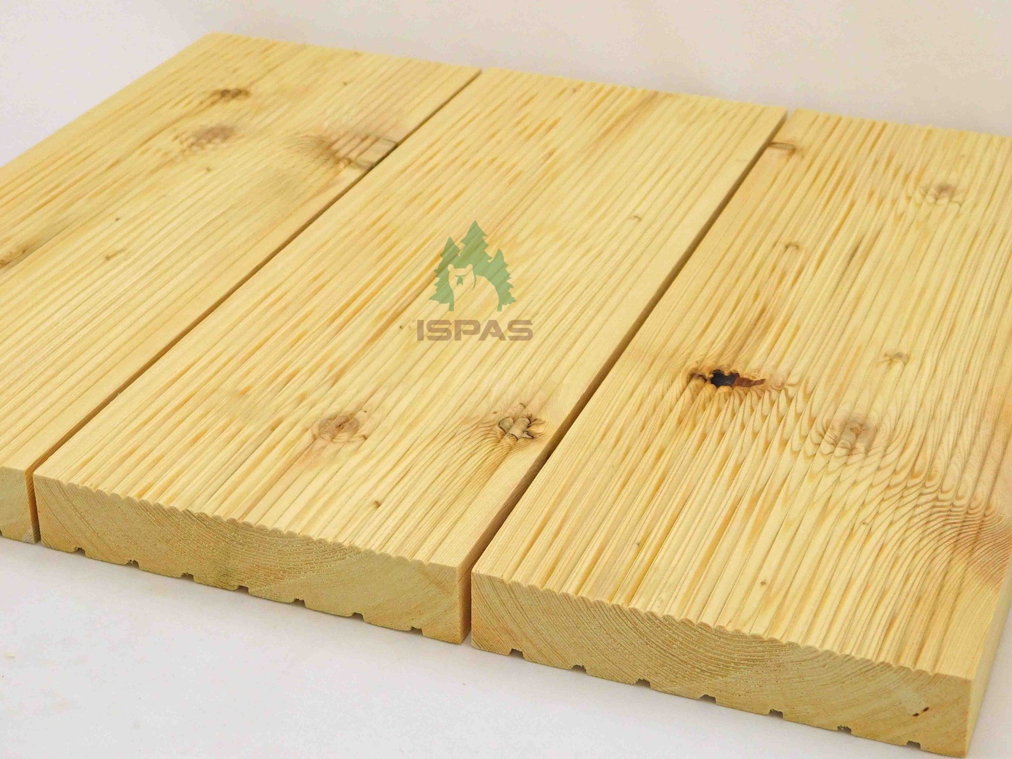 Sleva 16 % na terasová prkna ze sibiřského modřínu! Omezená platnost akce!