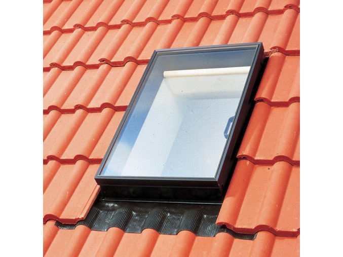 Nezateplený střešní výlez VELUX VLT s lemováním