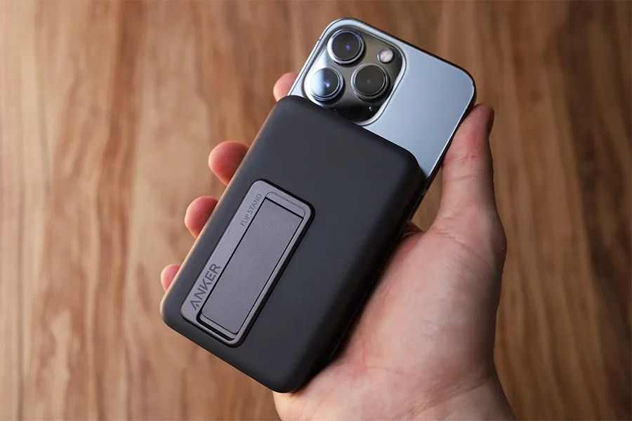 anker_powerbank_maggo_633_magn_1698945988_e18c56cc_progressive