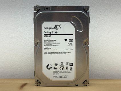 Seagate ST1000DX001 3.5" 1 TB front