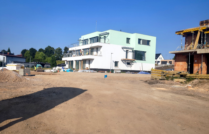 Terče New Basic pro venkovní podlahy bytového domu