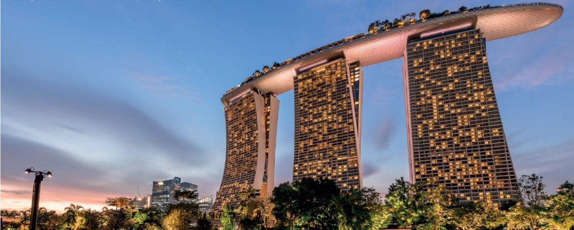 Reference společnosti ETERNO IVICA, střešní terasy a exteriéry na terčích Eterno SE - Marina Bay Sands, Singapore.