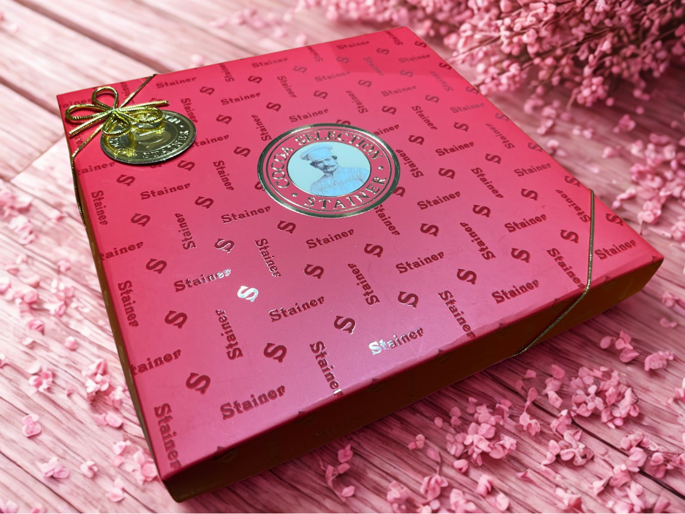 Stainer bonboniera červená (Blu pralines) 220g