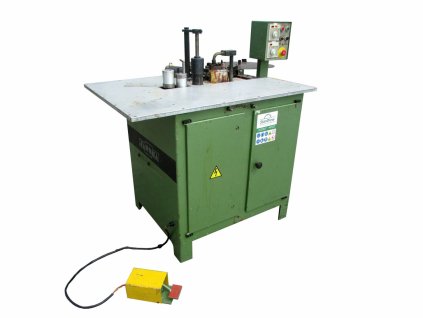 DCGA jaromaoklejarkalogo