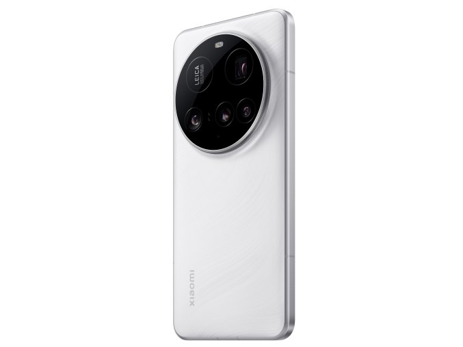 O1 White BackLeft45 R2 3 s