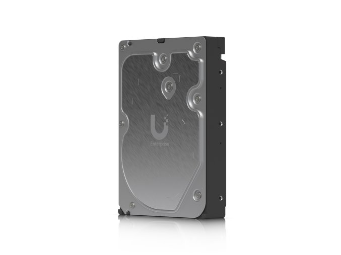 UACC HDD E 8TB 1 s
