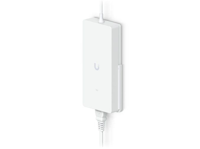 uacc 210W adapter 1 s