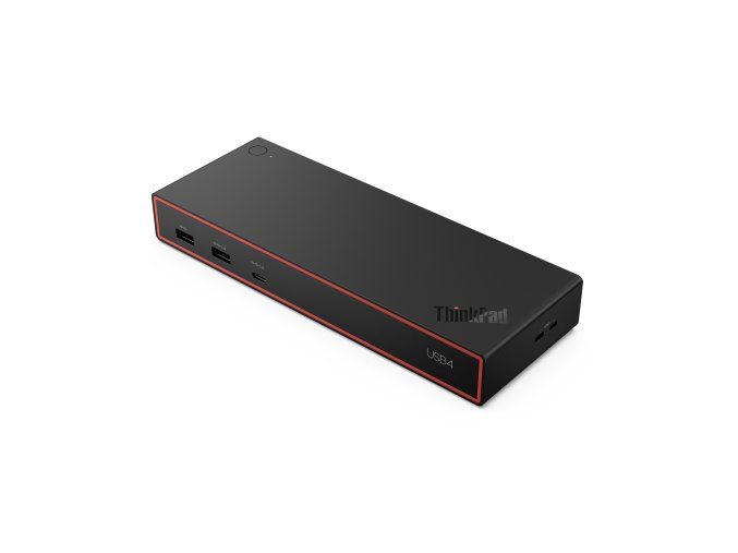 01 ThinkPad USB4 Dock 5000 s