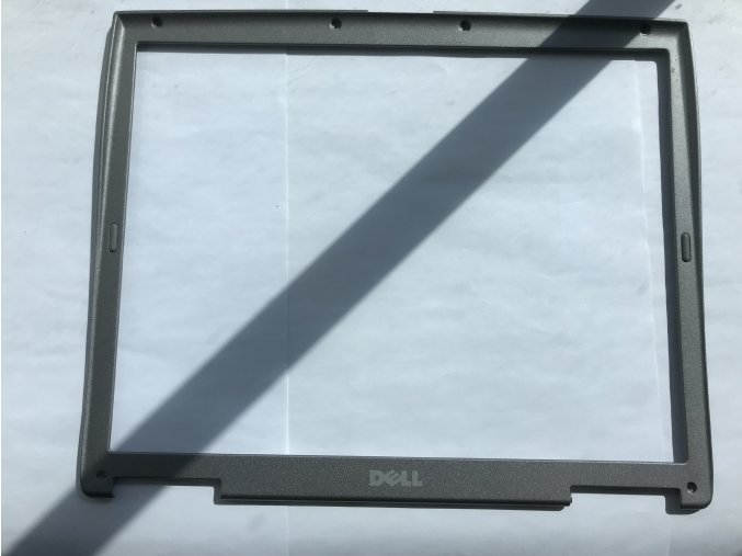 130894 lcd ramecek pro dell latitude d600