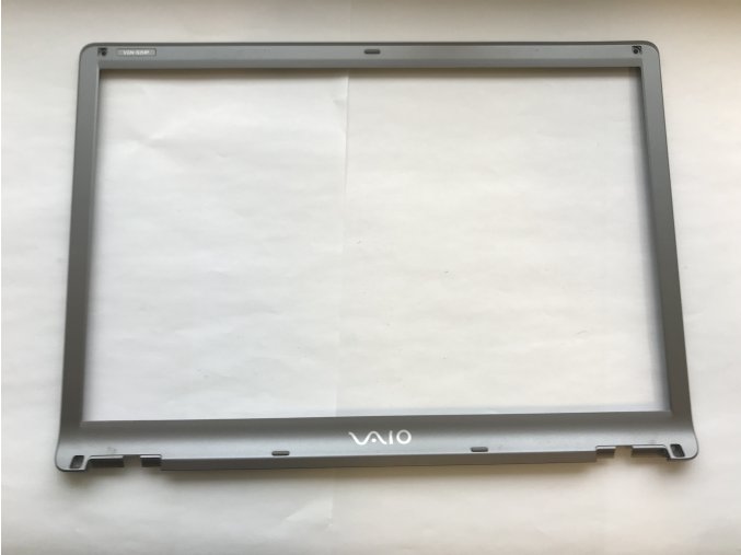 131011 lcd ramecek pro sony vaio pcg 6d1m