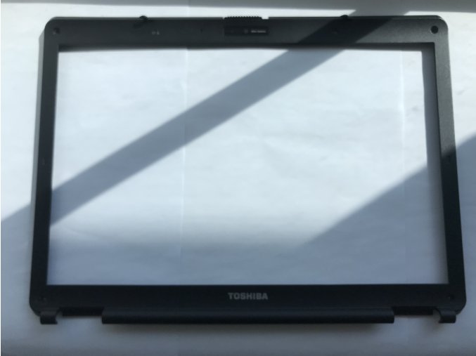 130915 lcd ramecek pro toshiba satellite l300d