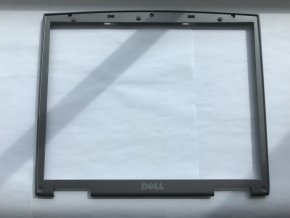 130801 lcd ramecek pro dell inspiron pp08