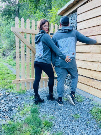 2CC5F272 5F69 43C6 93B6 44D5EDBE2573