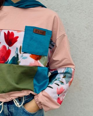 New In ❤️ nové designy našich oblíbených Patchwork mikin 🫶 https://www.itsmenow.cz/patchwork/ #patchwork #colorful #itsme