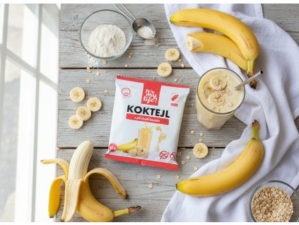 Create a distinct and unique image of the banana protein cocktail The image should feature the bana