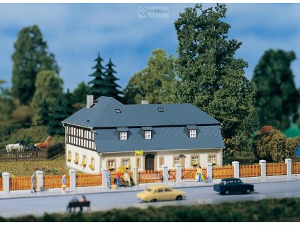 H0 - Obytný dům Mühlenweg 1 / Auhagen 11385