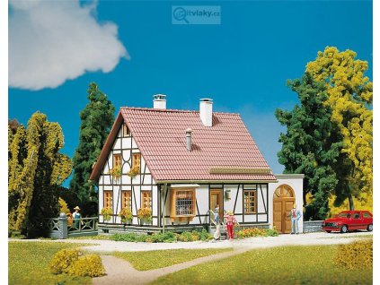 =CONCATENATE(G167," ",L167)