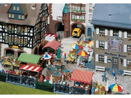 =CONCATENATE(G790," ",L790)