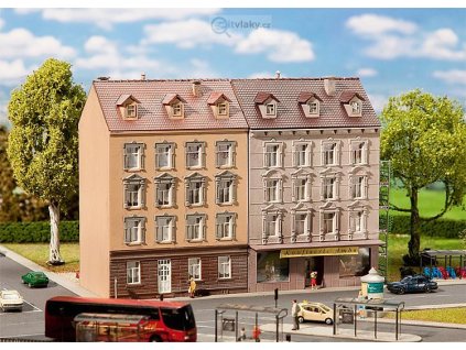 =CONCATENATE(G1130," ",L1130)