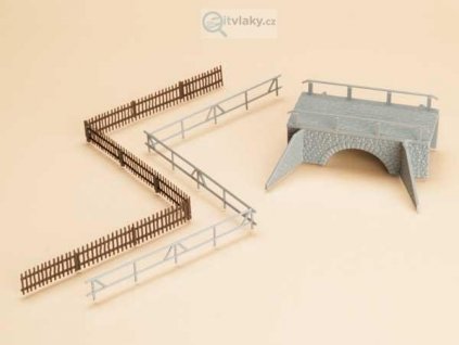 H0/TT - Malý kamenný most 70 x 32 x 30 mm + ploty / Auhagen 42555