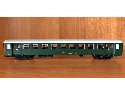 00778981 EE72 4C93 8C38 3D4FA63E3CD9