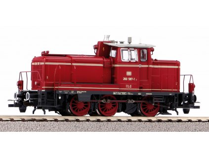 H0 - DCC/ZVUK/SPŘÁHLO dieselová lokomotiva BR 260 DB červená Ep. IV / PIKO 55906